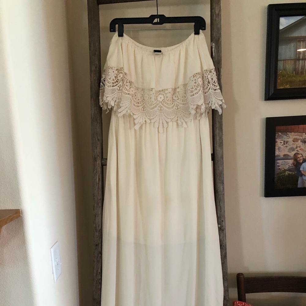 Long off/off shoulder dress